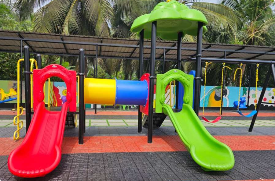 Outdoor playground equipment